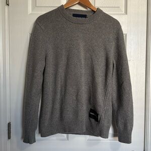 Calvin Klein Sweater